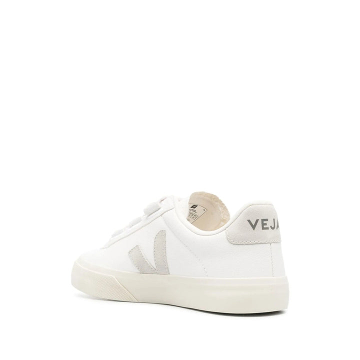 Veja Sneakers - White | 8aa8bcef42f11ae2016c210c53215dc102bc4546
