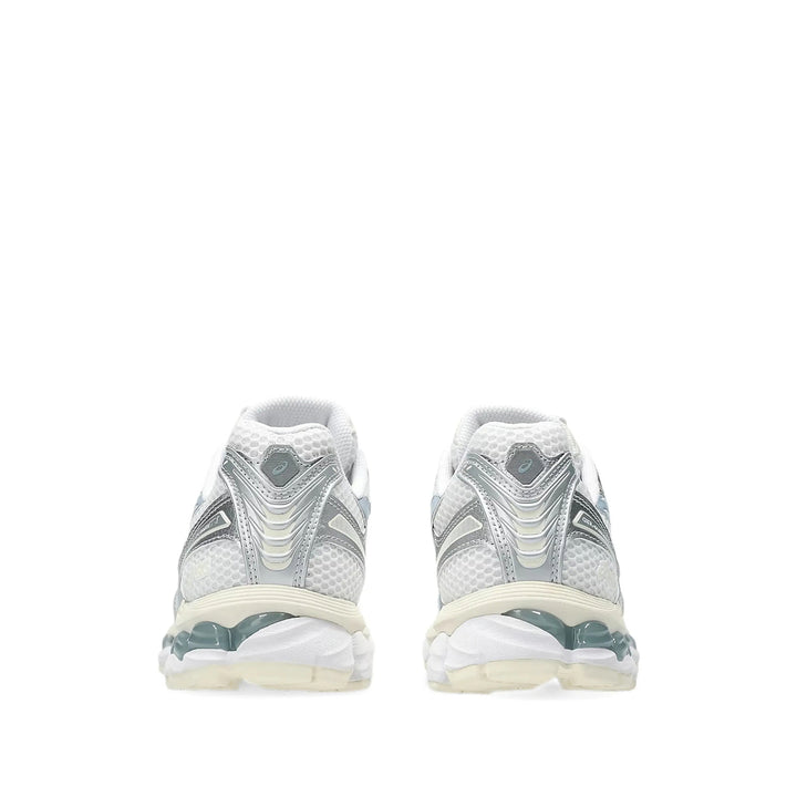 Asics Sneakers - White, Silver | 48ede8d7f0cfe7ee0003c75cd2bddd4ff42b7714