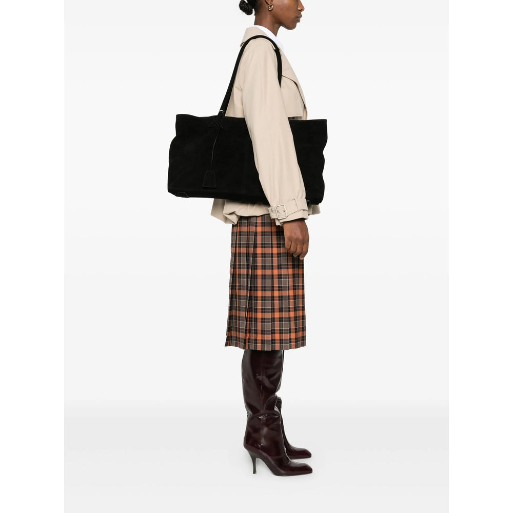 Low Classic Bags - Black | 4182e923e1306e08dfab469819c457081aaca777