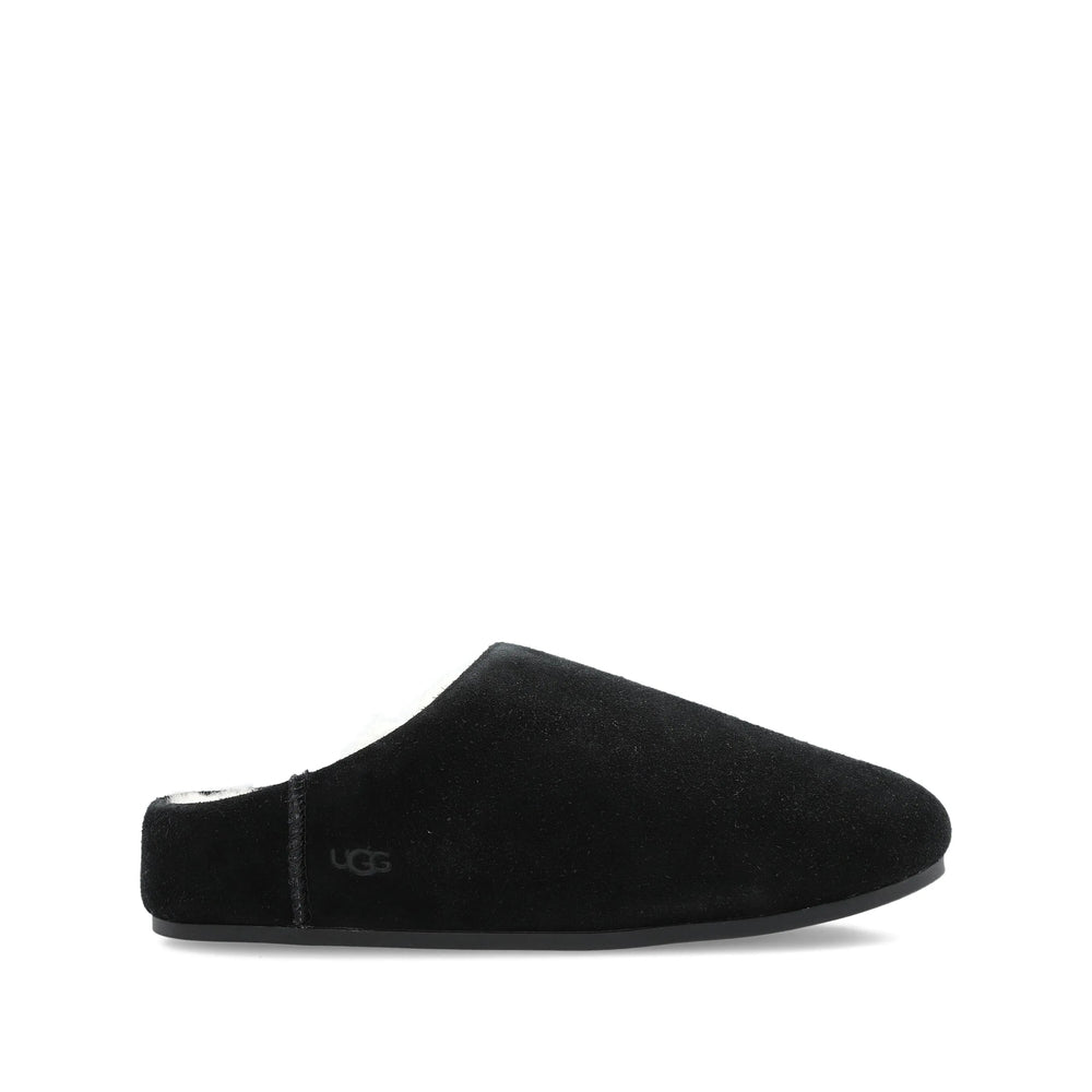 Ugg Shoes - Black | 0d454a26520a88a665e86ed82c91a09787ad123b