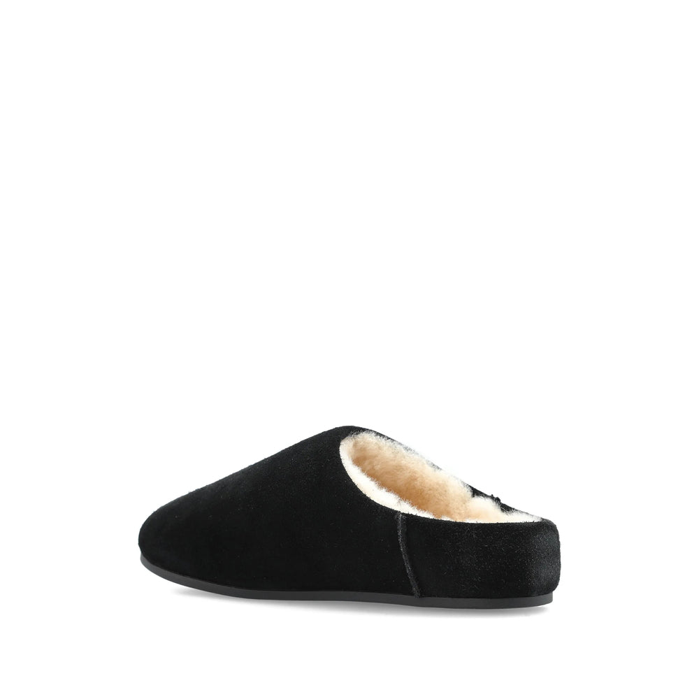 Ugg Shoes - Black | 9f91bcde6156bb4dd8e2e3cd1ecb44527f590798