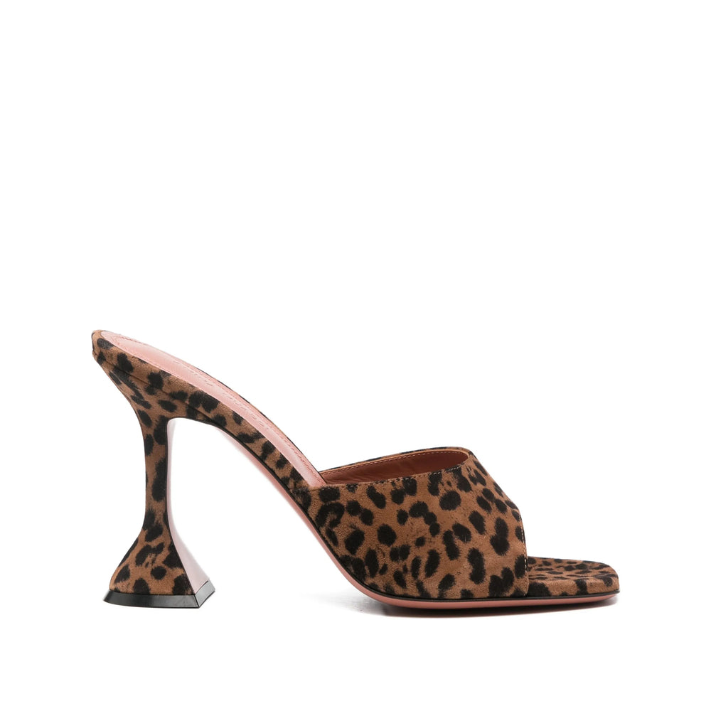 Amina Muaddi Shoes - Brown | c87e160a72cf4f0936825497dafeaa3cf2645928