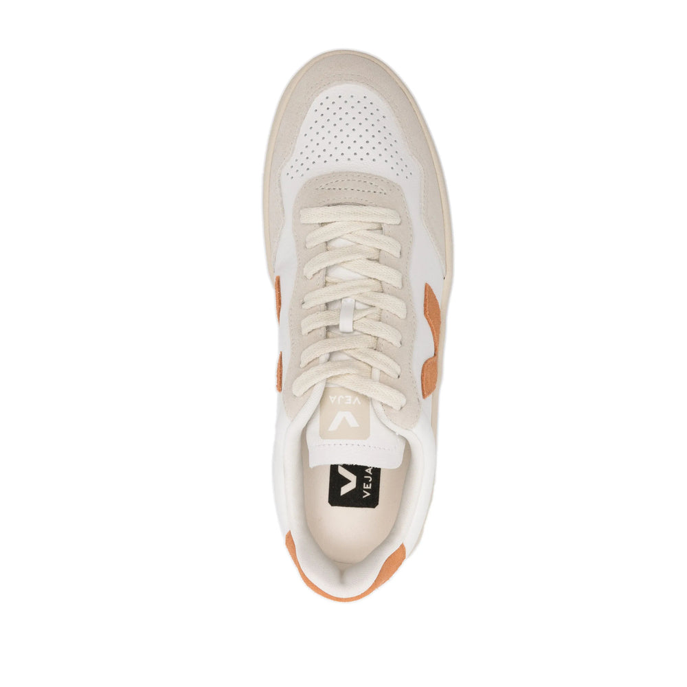 Veja Sneakers - White | 4ae5847529aed67e81b9189fbb8eff807f074773