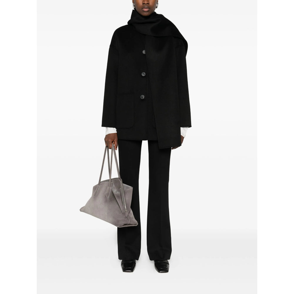 The Dynamis Studio Coats - Black | 9125cac54197e5a02d49c9d9e8493607f10a9667