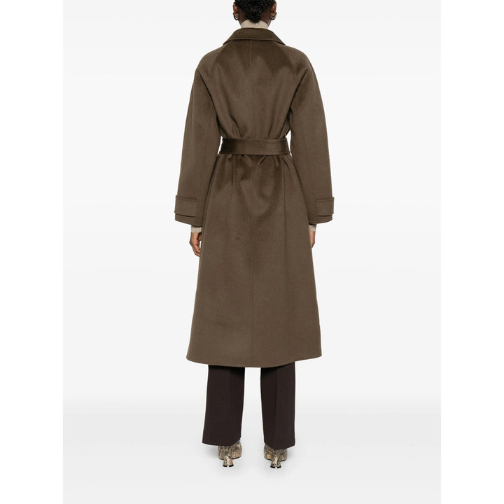 The Dynamis Studio Coats - Brown | 761f3547b19bf7fad6581c5c7b4ffafc200d0fd2