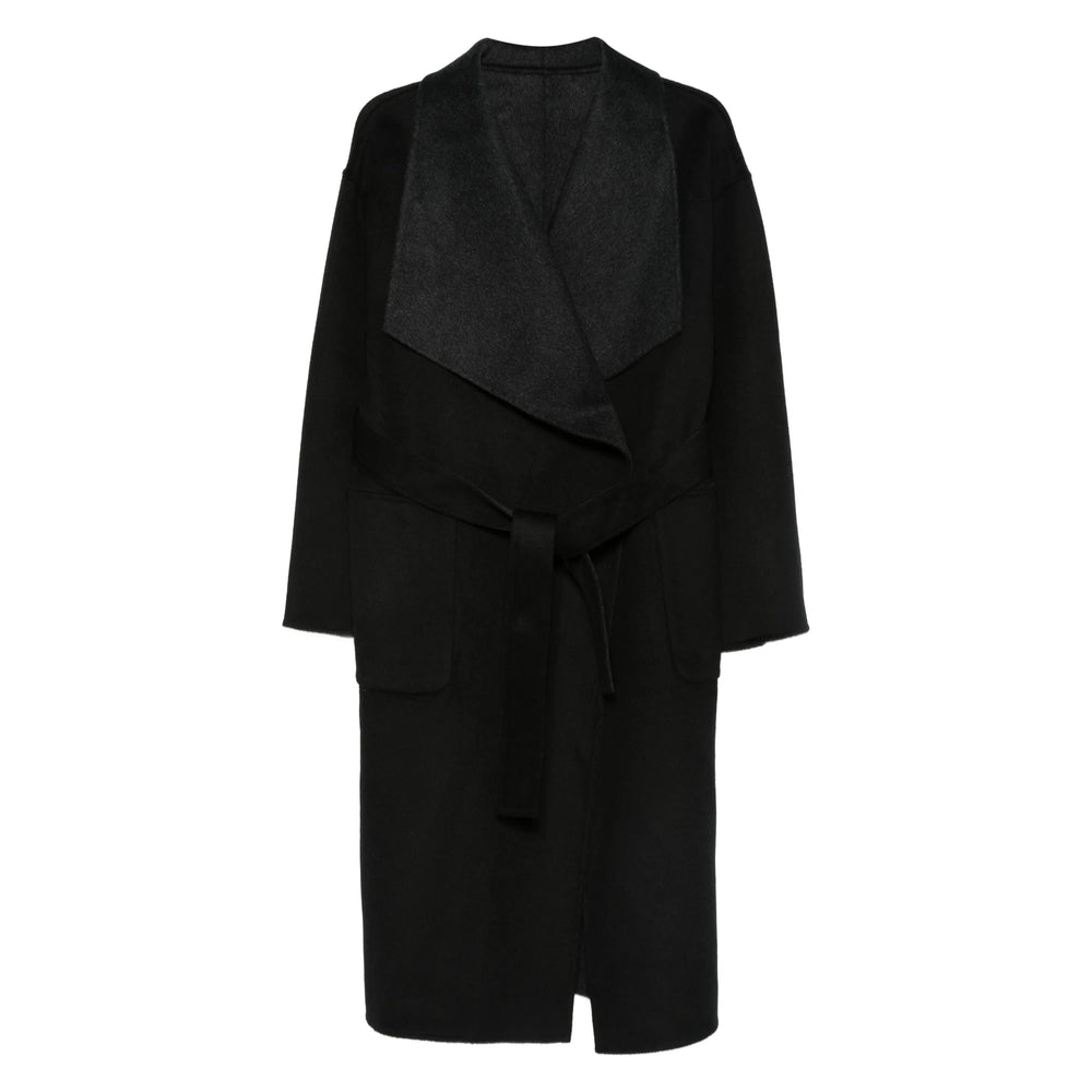 The Dynamis Studio Coats - Black | 84f5737cdd3eb6005b0674909464d8bd8b06a0bb