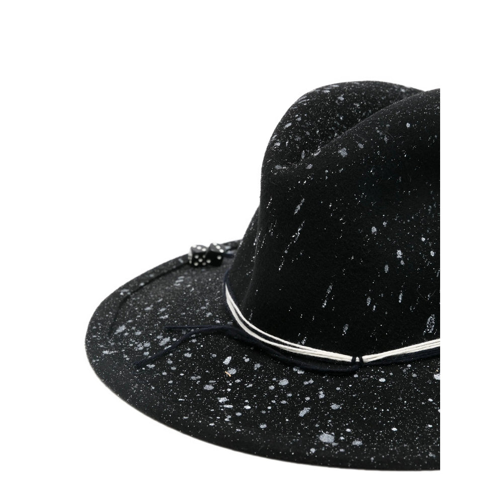 Yesey Caps - Black, White | bbd6065f6c95873785873406e663eacc401466c4