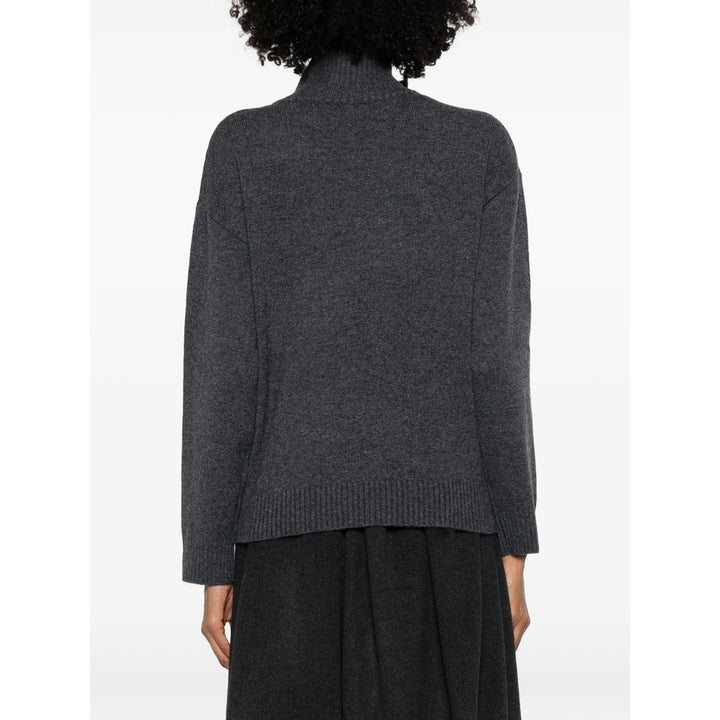 Viktoria Chan Sweaters - Gray | 3de49a5a8cddfddf8b19406ac58e9bbe5cc02e89