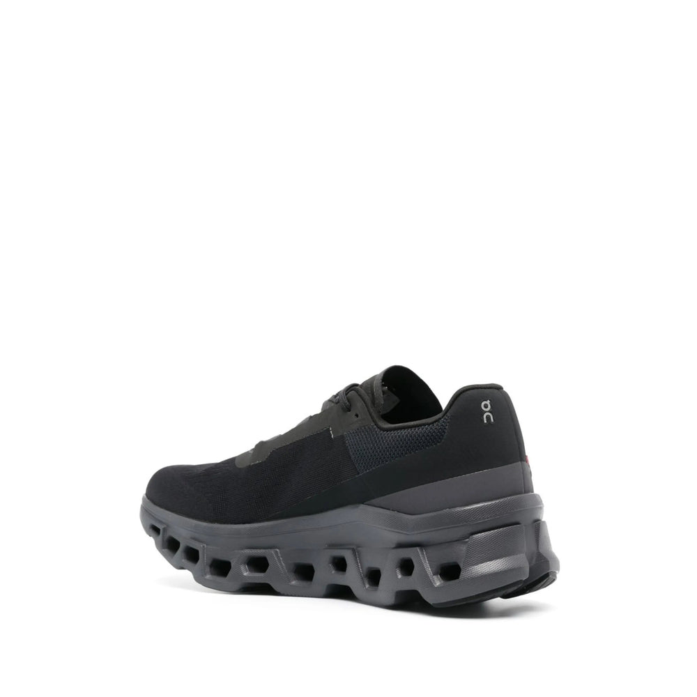 On Running Sneakers - Black | 8ee0c176ca39b0e43929e845652ae74a4a59bbd0