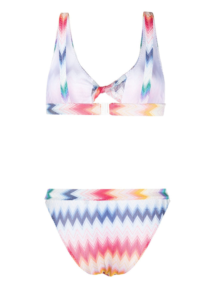 Triangle bikini with zigzag pattern