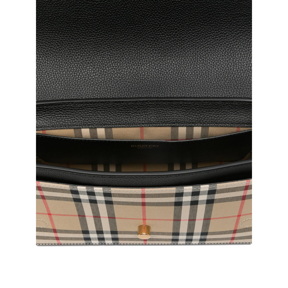 Burberry Bags - Black | 72b8eed5aca902eb63134103cf2e48c2c5d18a1c