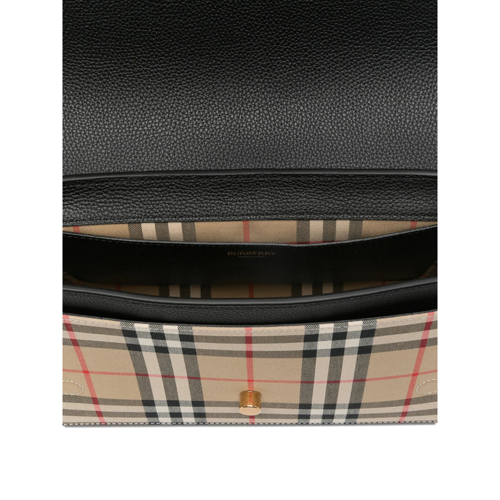 Burberry Bags - Black | 72b8eed5aca902eb63134103cf2e48c2c5d18a1c
