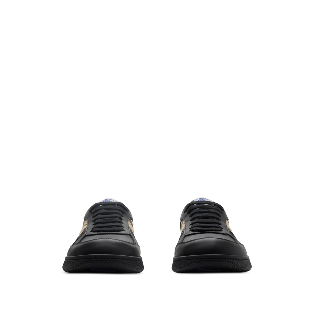 Burberry Sneakers - Black | e16073de8efdbbaa0c416e8e9a8878b112501504