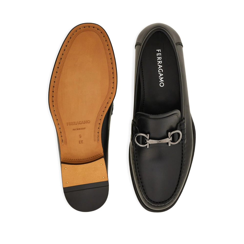 Ferragamo Shoes - Black | 5c6be10d97f3d388392bbc05ebb91ed817be73ce