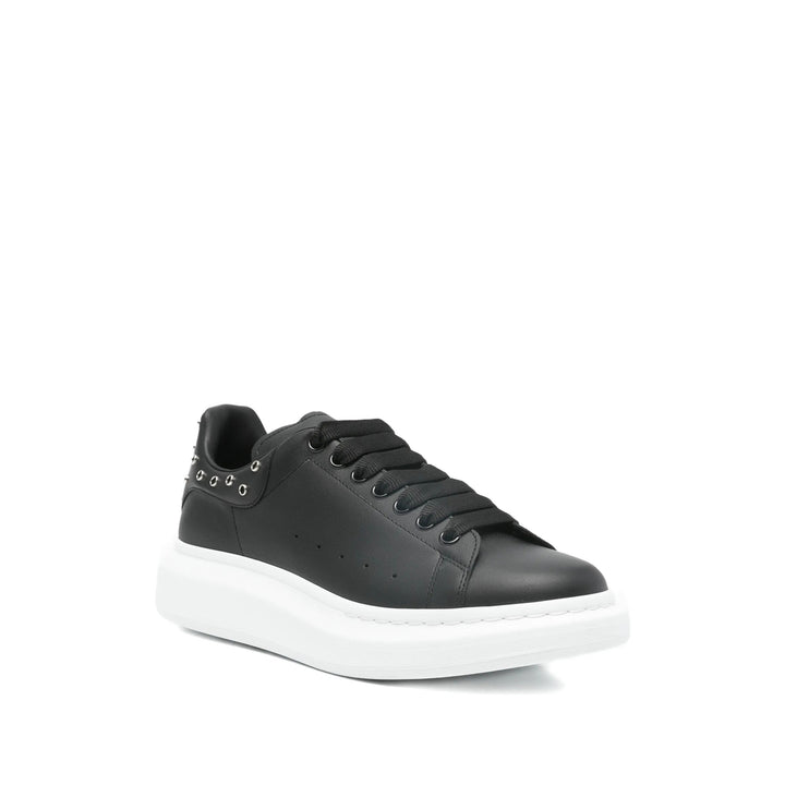 Alexander Mcqueen Sneakers - Black | a018259918ae7b1baa4ea04c15a6bba7b727b779