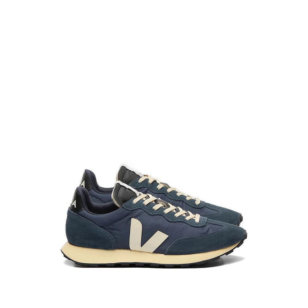 Veja Sneakers -  | d0d27e124c9fe6d729dd7794215ce1857eaf94a2
