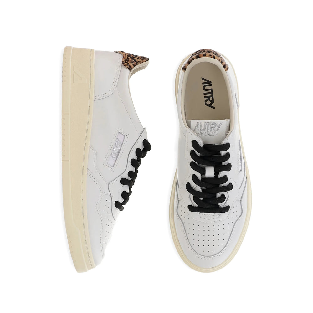 Autry Sneakers - White | 16a6db8c30c6378f6fcae641377003e56b02a24c