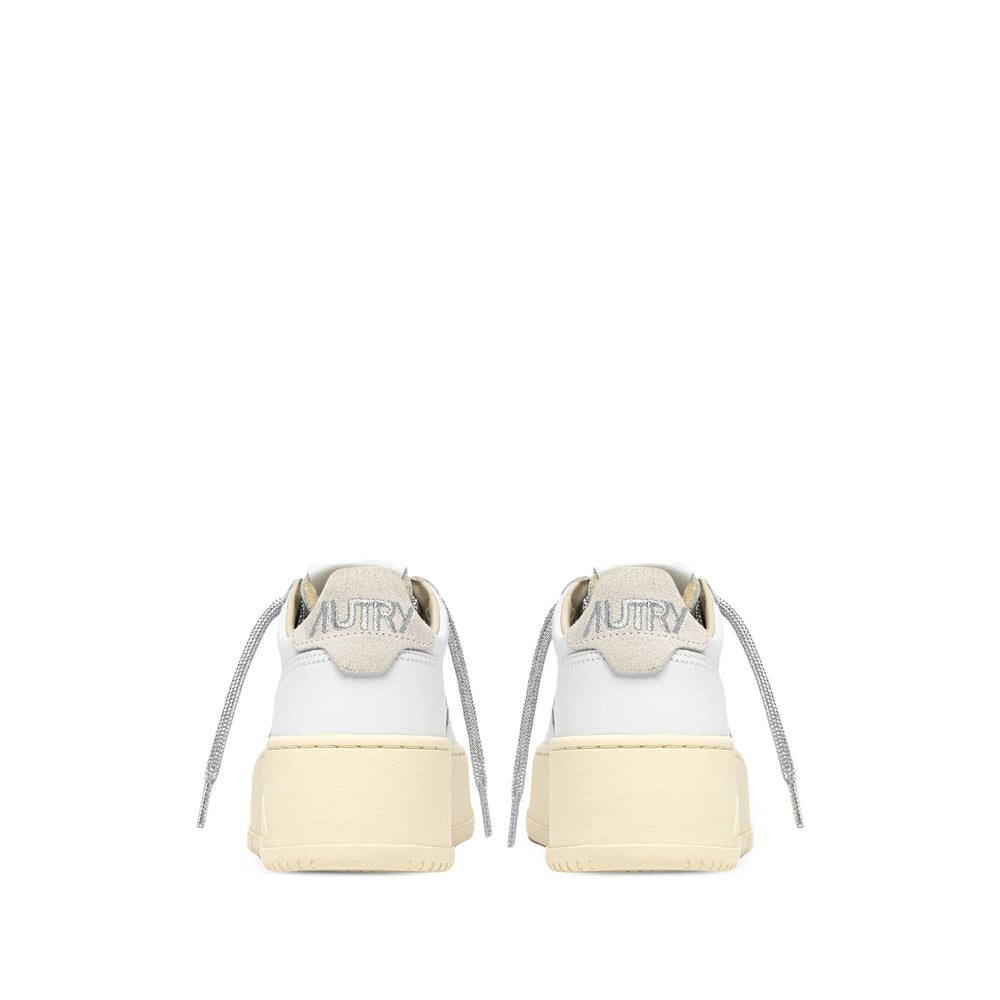 Autry Sneakers - White | 3b438a515e1c5f32ba35c4538e6fdd0e5ad435d2