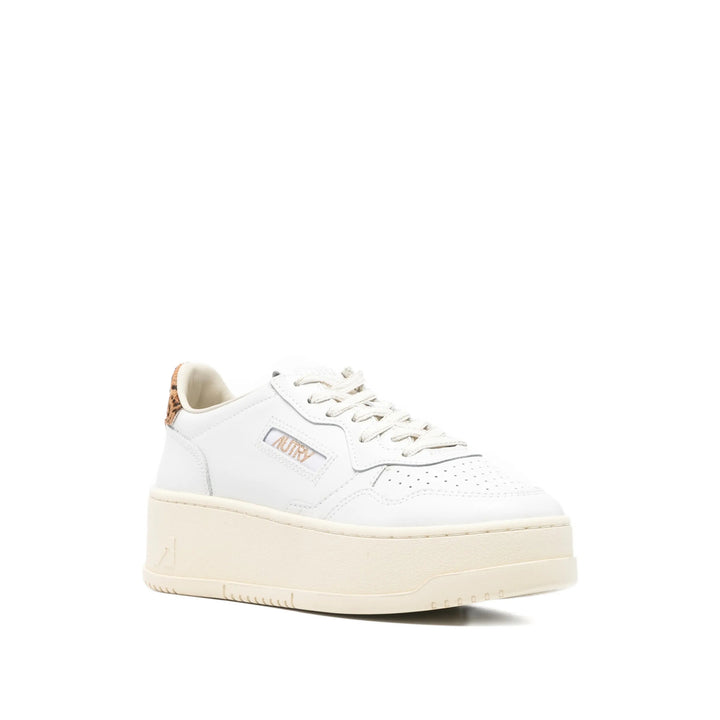 Autry Sneakers - White | 500965f6762a0d18d02e7d8b8f54bfa5ecaaecdd