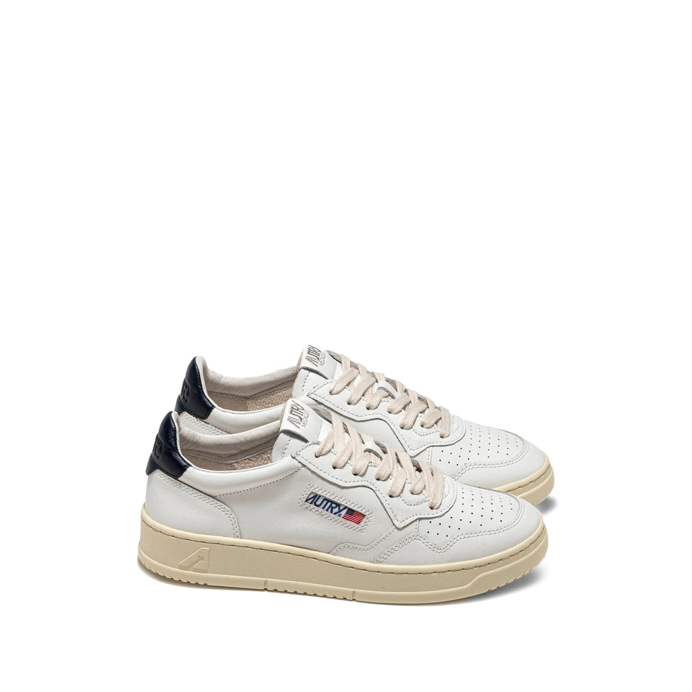 Autry Sneakers - White | 9b6ab20078cbed14be52ef4c5ced5212d206e5aa