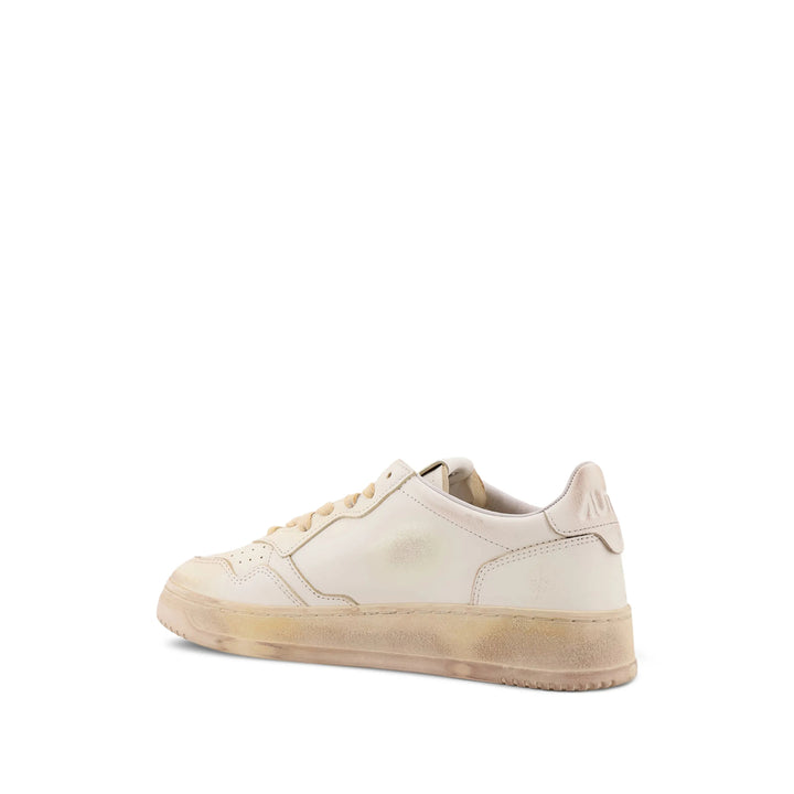 Autry Sneakers - Neutral | 815f065e60c06ff44e65df31cb6c1b2b207cb1de