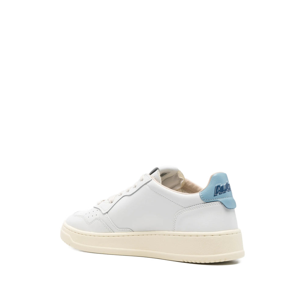 Autry Sneakers - White, Blue | cce7df749341f2e2655d7d6239edcb0b7f2d5d68