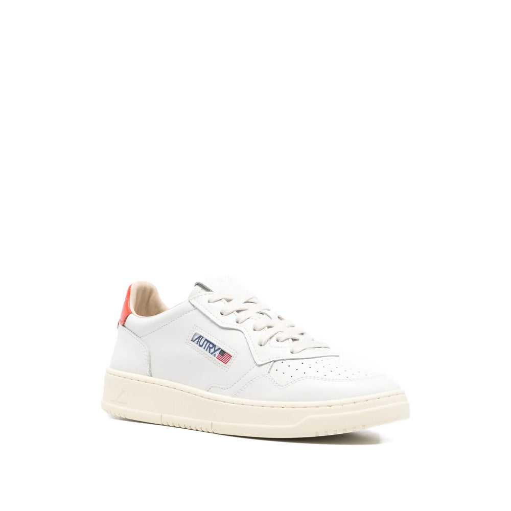 Autry Sneakers - White, Red | 8dd72604df44c6cdeee8bd84c4c120e001609213