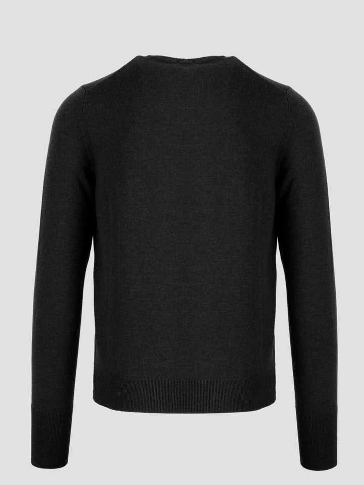 Roundneck sweater