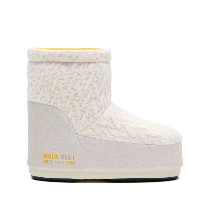 Moon Boot X Guest In Residence Shoes - White | f28333677f10c7c51c7e38594d1837a2edfa83fe