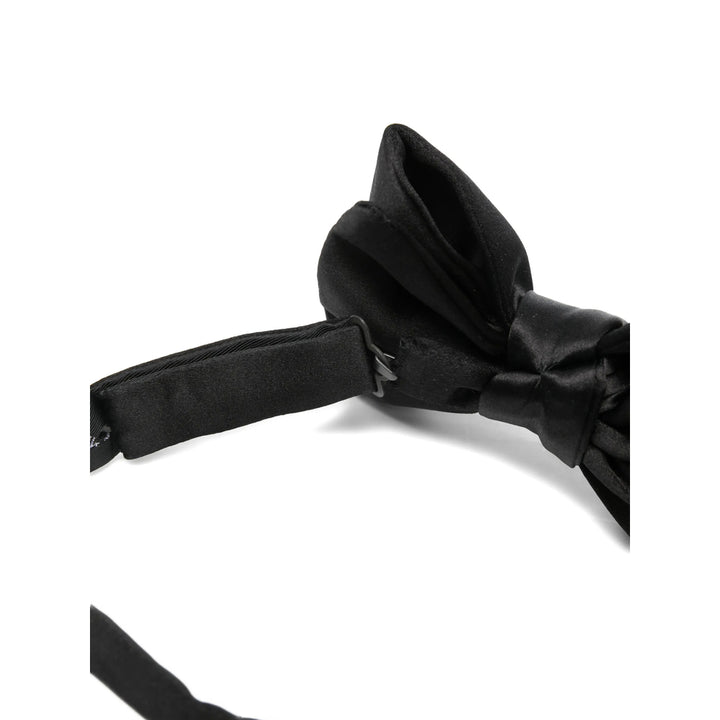 Tom Ford Bow Ties - Black | e0c914fbb0ae31b7b1d09789672b5f83a90c7bff