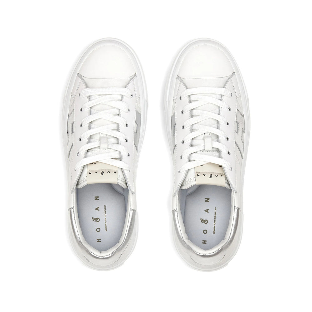 Hogan Sneakers - White | a390cf09a830dfa67a5cc2915f016ff15d2cd52d