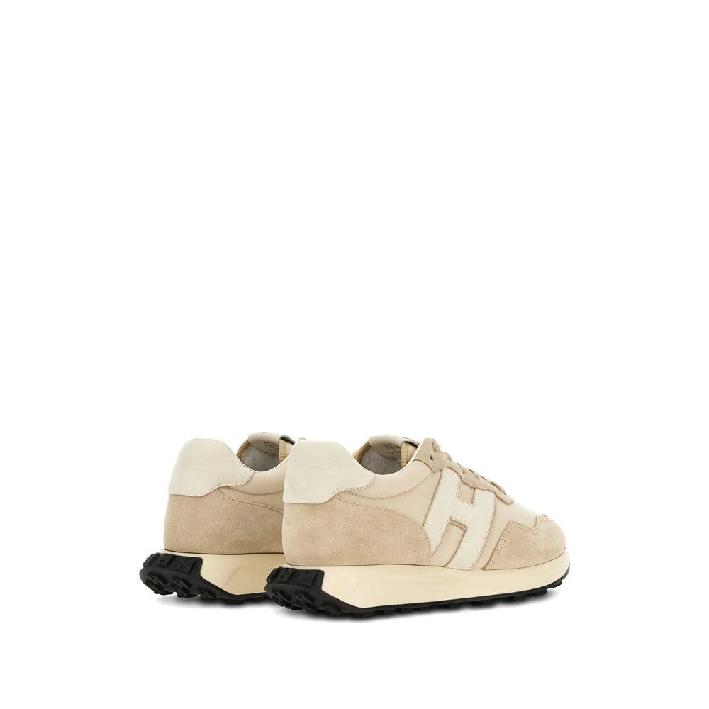 Hogan Sneakers - Neutral, White | 8f82ffe5453b82560b127d6a9a9afe9b1ad7beee
