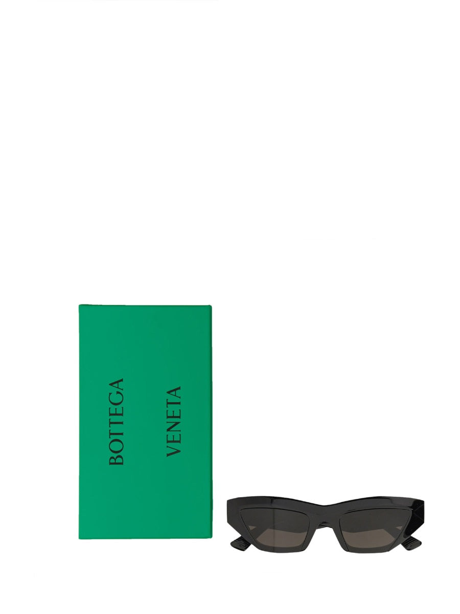 Bottega Veneta Sunglasses - Black | 2d86dffa686b70fdb70c094804d7d5f398e523b1