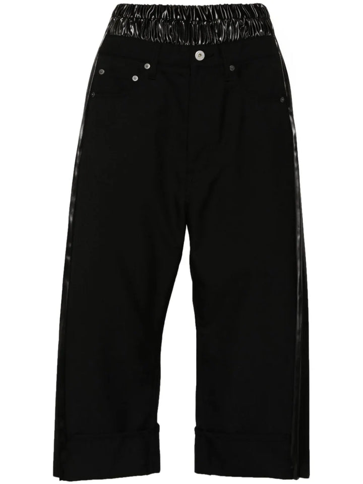 high-waisted cropped trousers