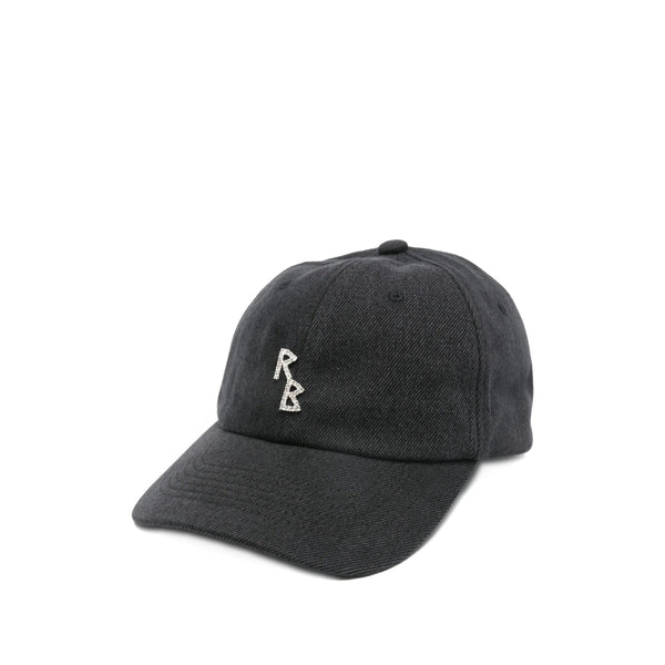 Caps Black