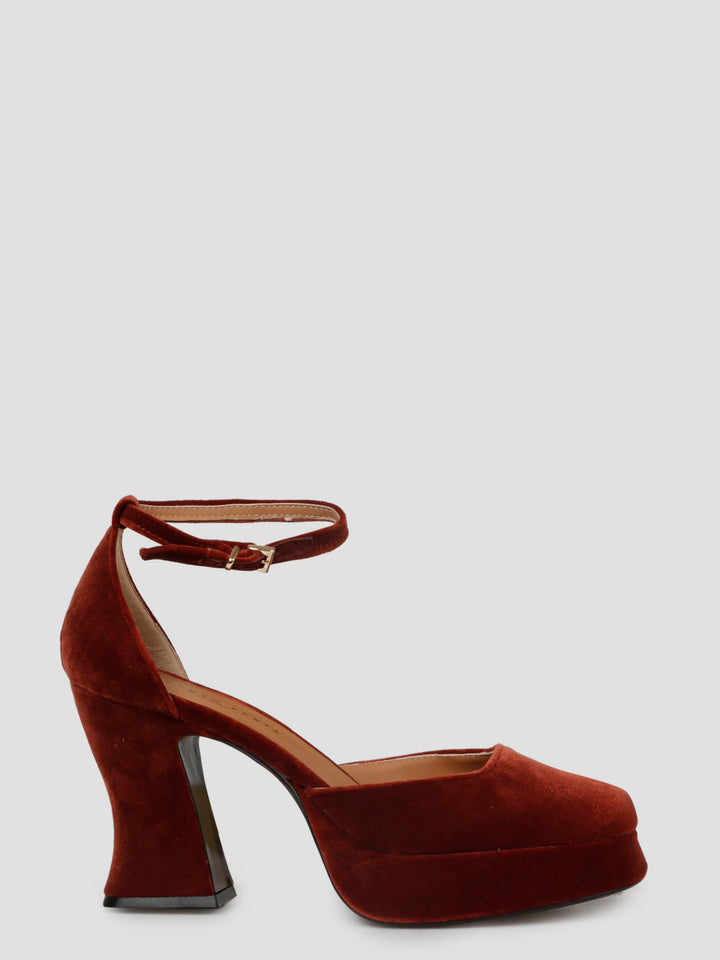 Nicla velvet pumps