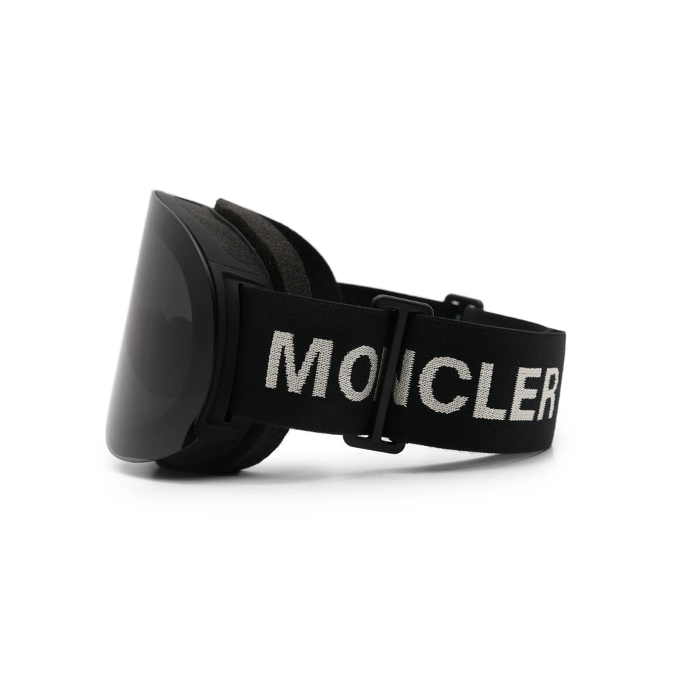 Moncler Grenoble Eyewears - Black | ab158e02abf219c583baf145293ea9093305a19e