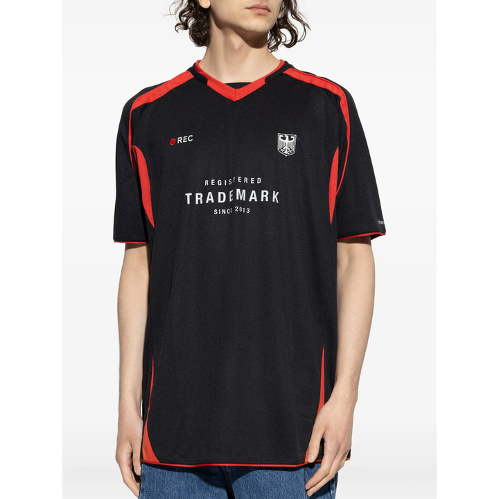 Vetements T Shirts - Black | ede4f52f2315c71aa1f20bb743b42f88deb1f5df