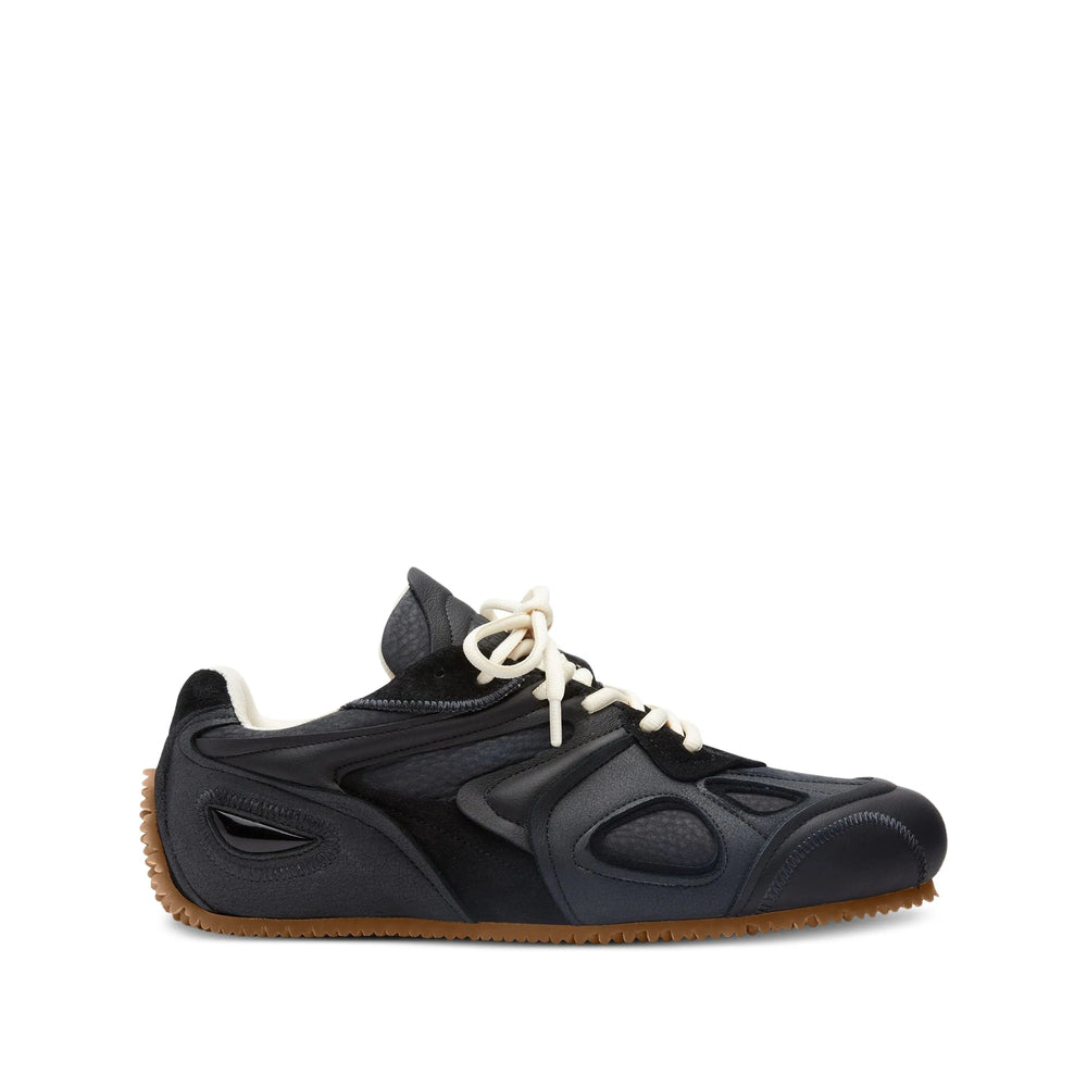 Axel Arigato Sneakers - Black | 516b6adf607ad3942ed84e4dda9673cf703d4c39