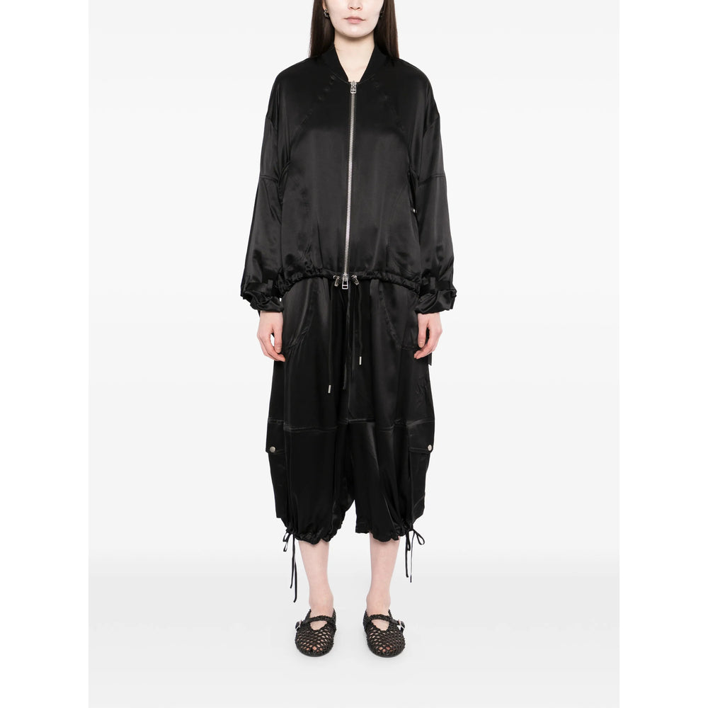 Co Outerwears - Black | 85e5d41757806ec184438ca7ab9c19c798fdc215