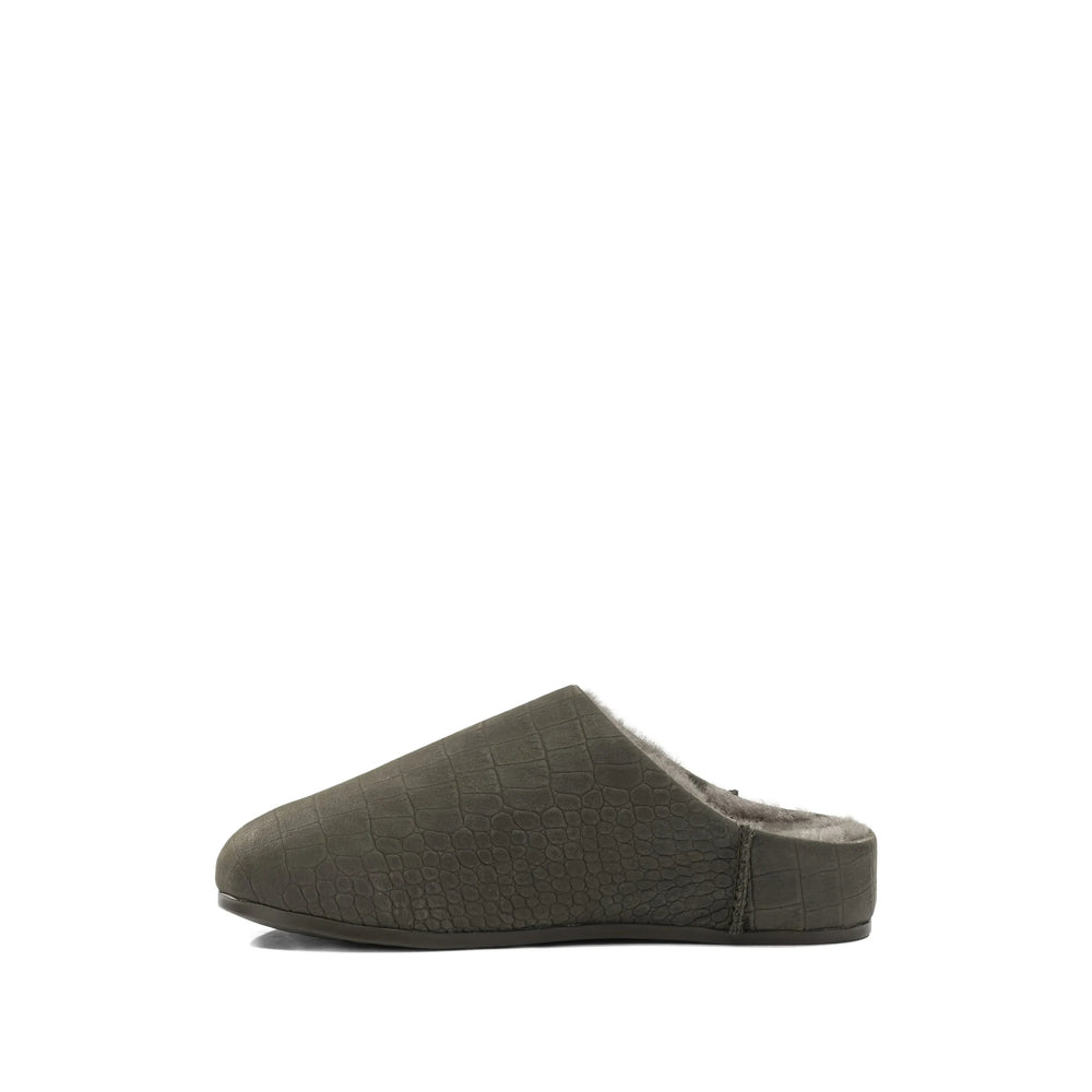 Ugg Shoes - Gray | 5cdead29edbc9b038d7ae7eed340b2eafb44bcfd