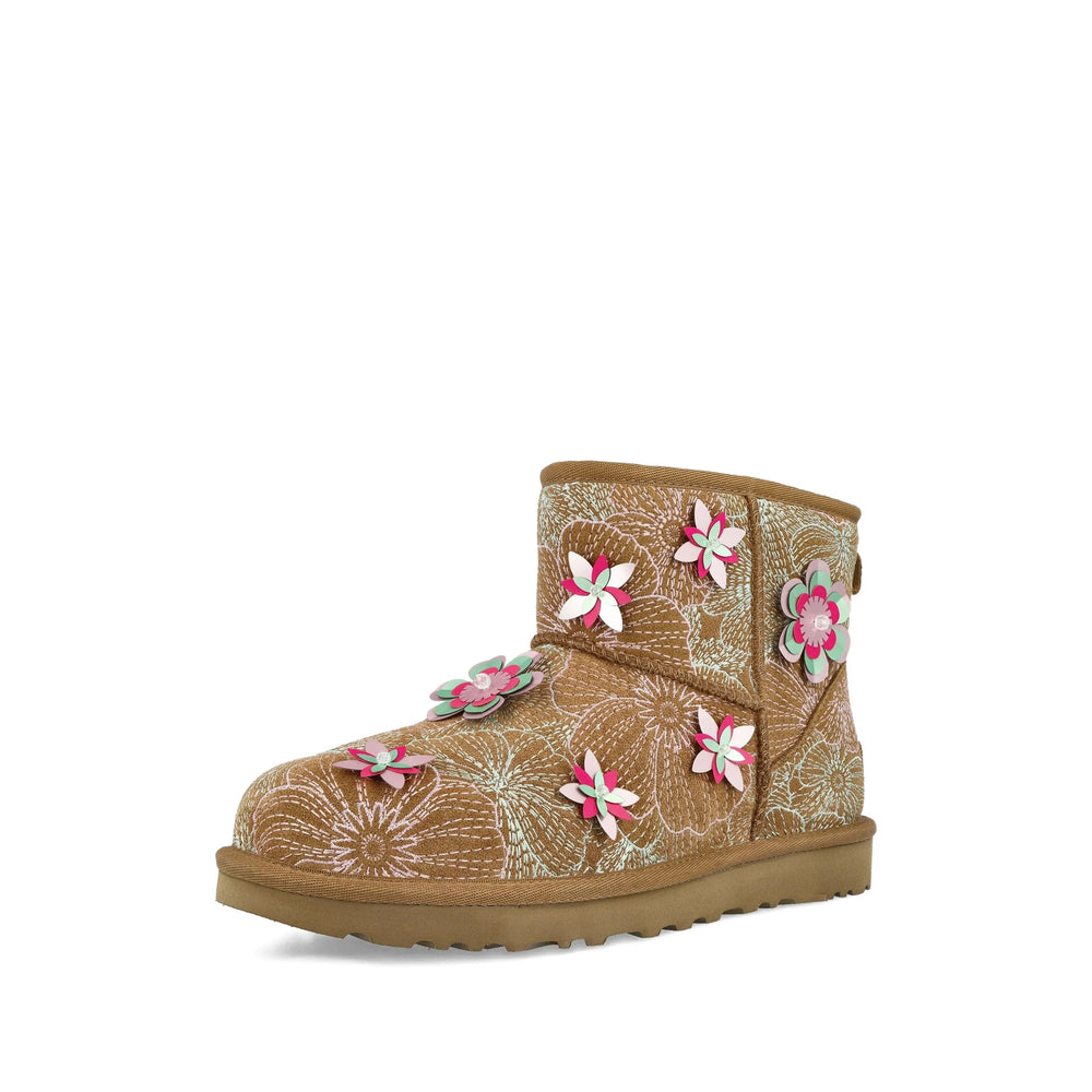 Ugg Shoes - Brown | fd011371a5b17f26504951f8bcdb21b217a69536