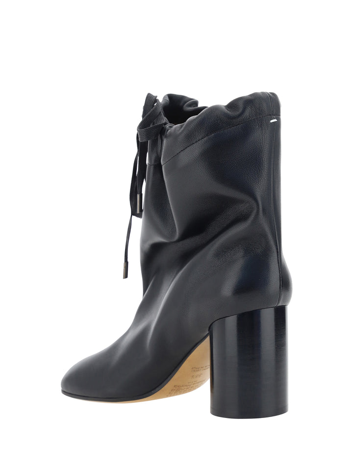 ANKLE BOOT