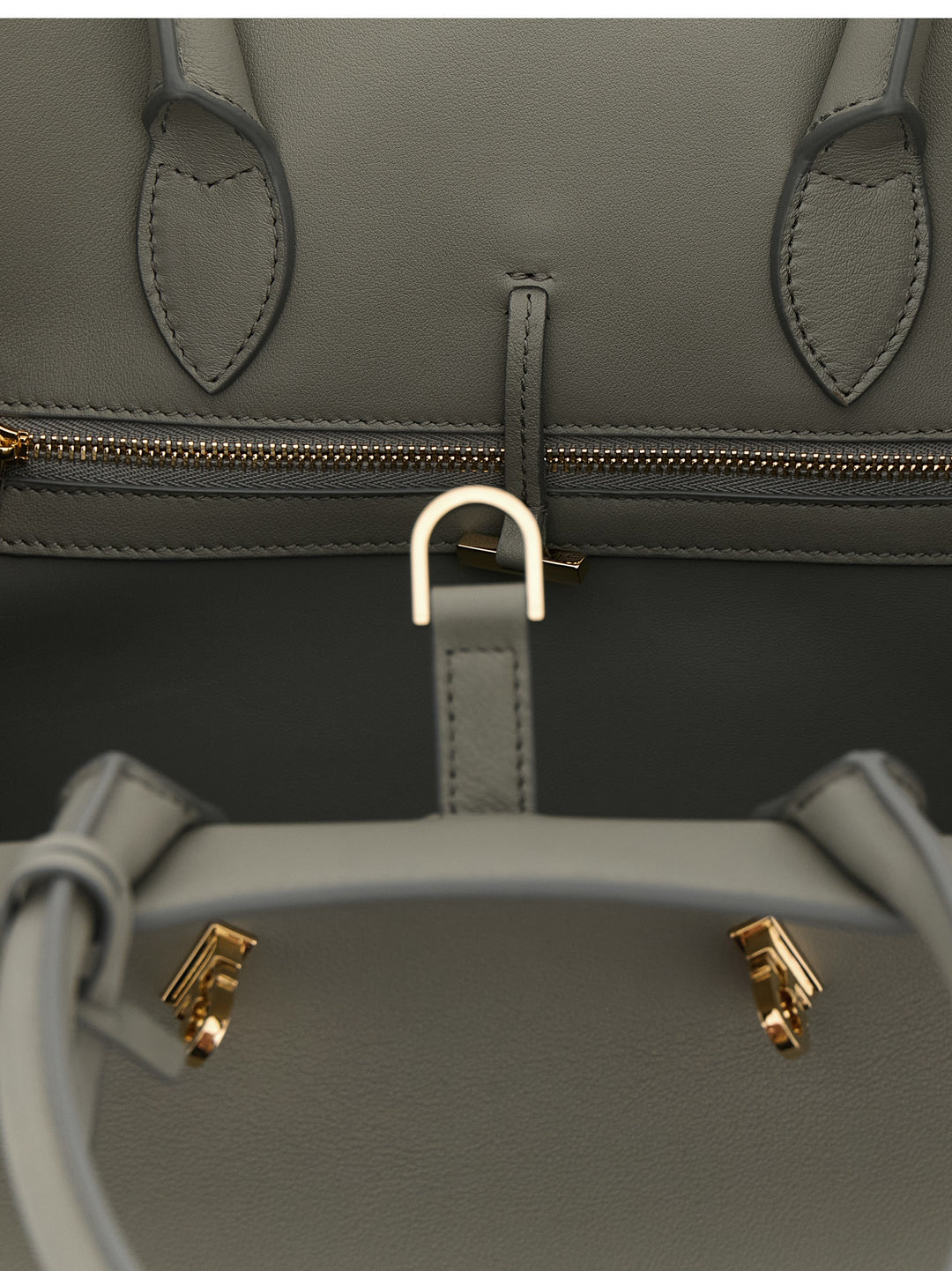 Ferragamo Hug (M) Hand Bags - Gray | 1f2c8c85f1b5cd123630d9acb3936adb07c2c5e3