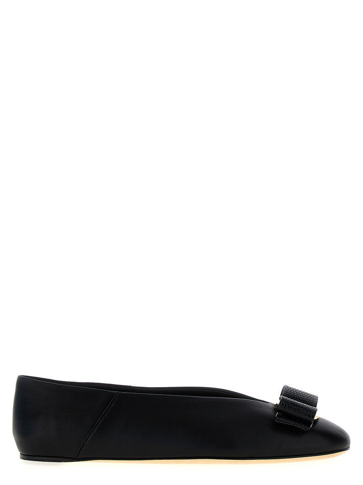 Vanna Flat Shoes Black