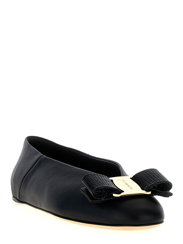 Vanna Flat Shoes Black