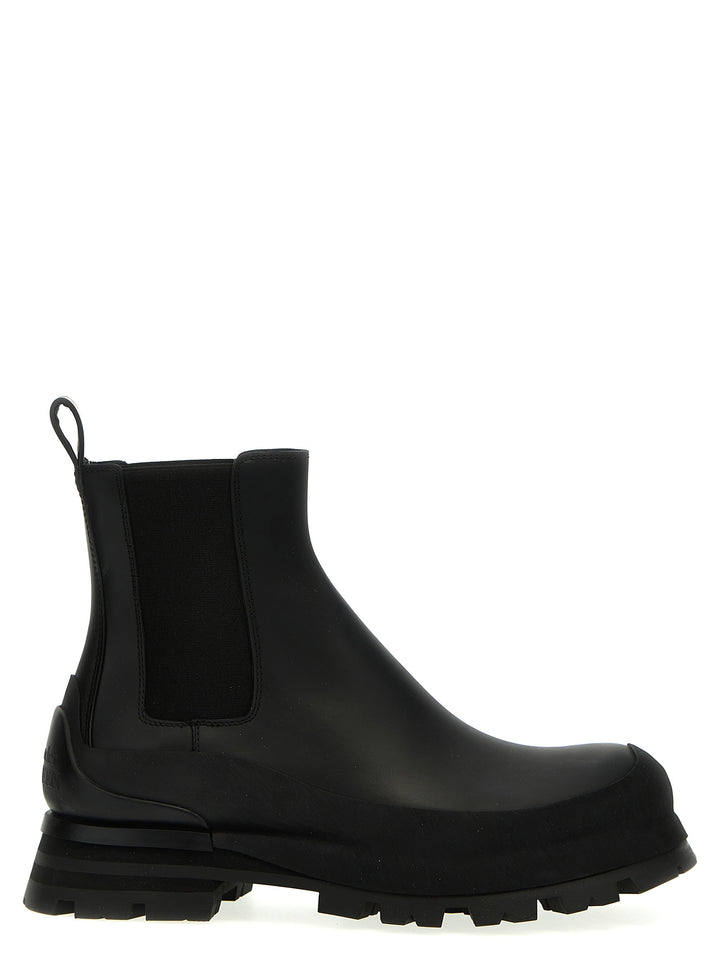 Mcqueen Wander Boots and Ankle Boots - Black | 37f6754ea801658f8c2d5c026810c795199a67f5