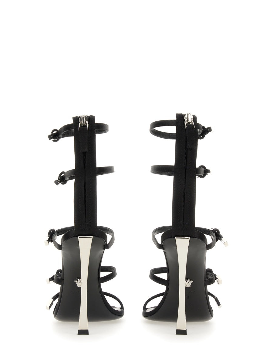 Versace pumps - Black | Wanan Luxury