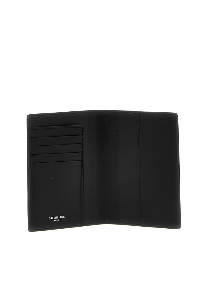 Balenciaga Logo Leather Passport Holder Home & Lifestyle - Black | bc35d5593ae2de9d7a7ea5a2e8cc89deec6833f4