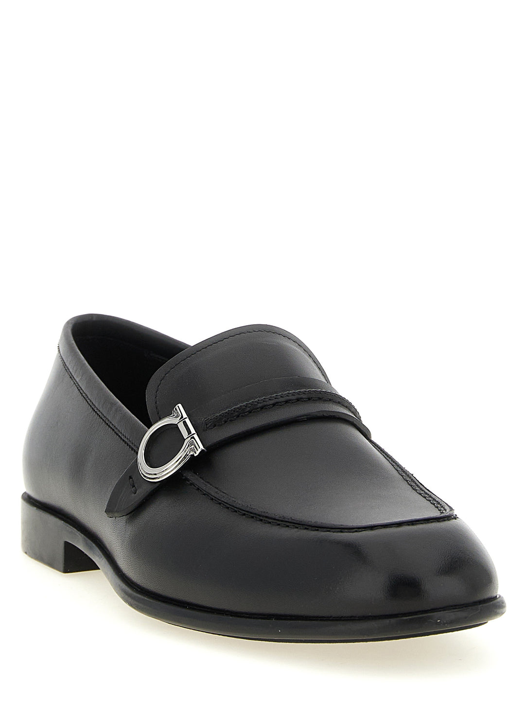 Ferragamo Terence Loafers - Black | 911b6acaba276a003fd78ecb8dde2eadd3cc8045